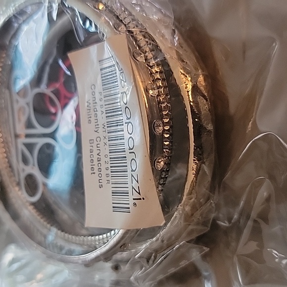 Confidently Curvaceous Bangle Bracelet Stackable Fashion Jewelry - Picture 4 of 4